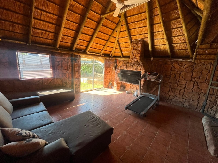 3 Bedroom Property for Sale in Geelhoutpark North West